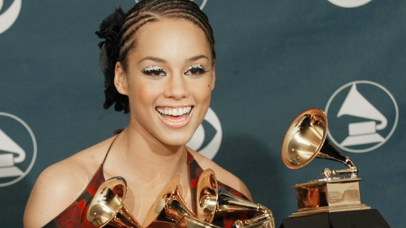 Songs In A Minor At How Alicia Keys Debut Album Set The Tone For Contemporary R B Flipboard Songs In A Minor At How Alicia Keys Debut Album Set The Tone For Contemporary R B Flipboard