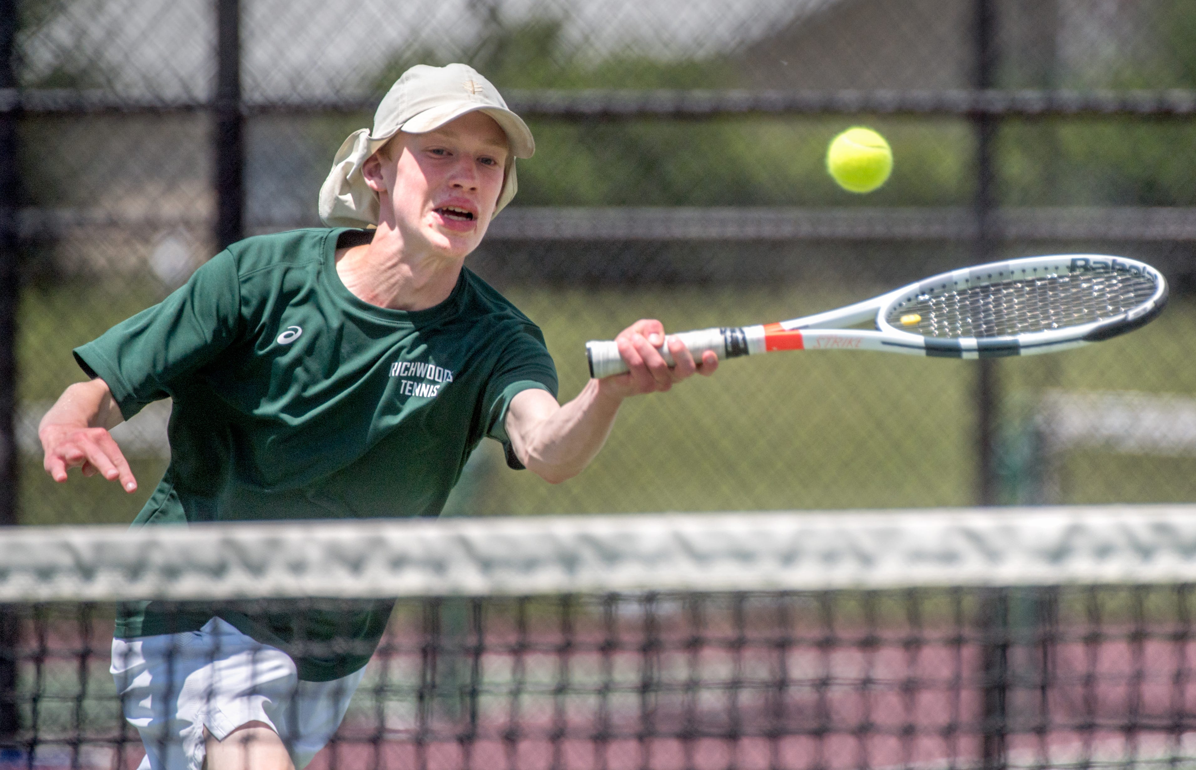 спорт плюс теннис. теннисный матч джон изнер - николя маю (уимблдонский турнир, 2010). джокович уимблдон 2022. спорт плюс теннис. таунсенд теннис.