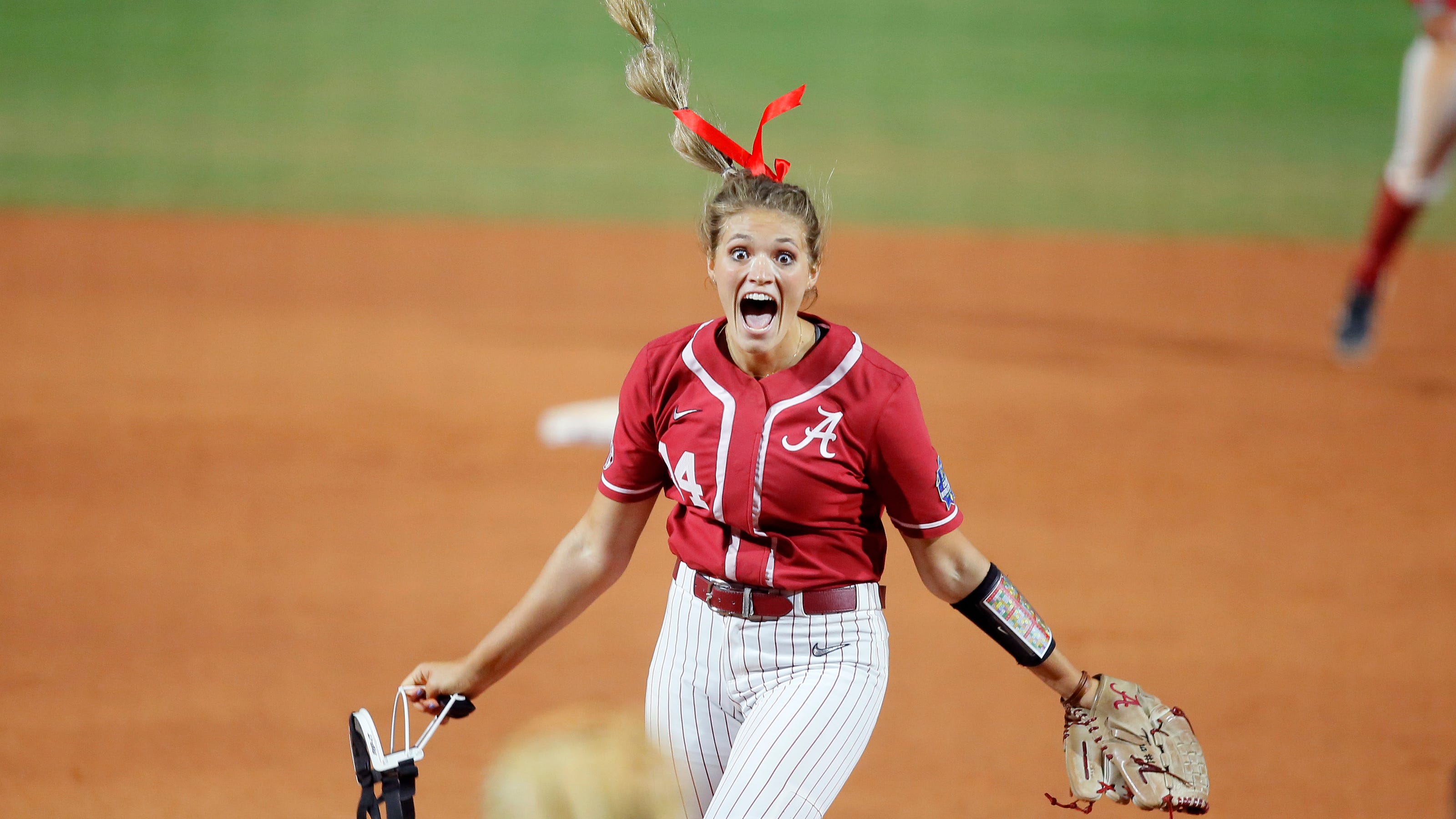 How Alabama Softball s Montana Fouts Became A WCWS Perfect game Ace Pitcher how-alabama-softball-s-montana-fouts-became-a-wcws-perfect-game-ace-pitcher