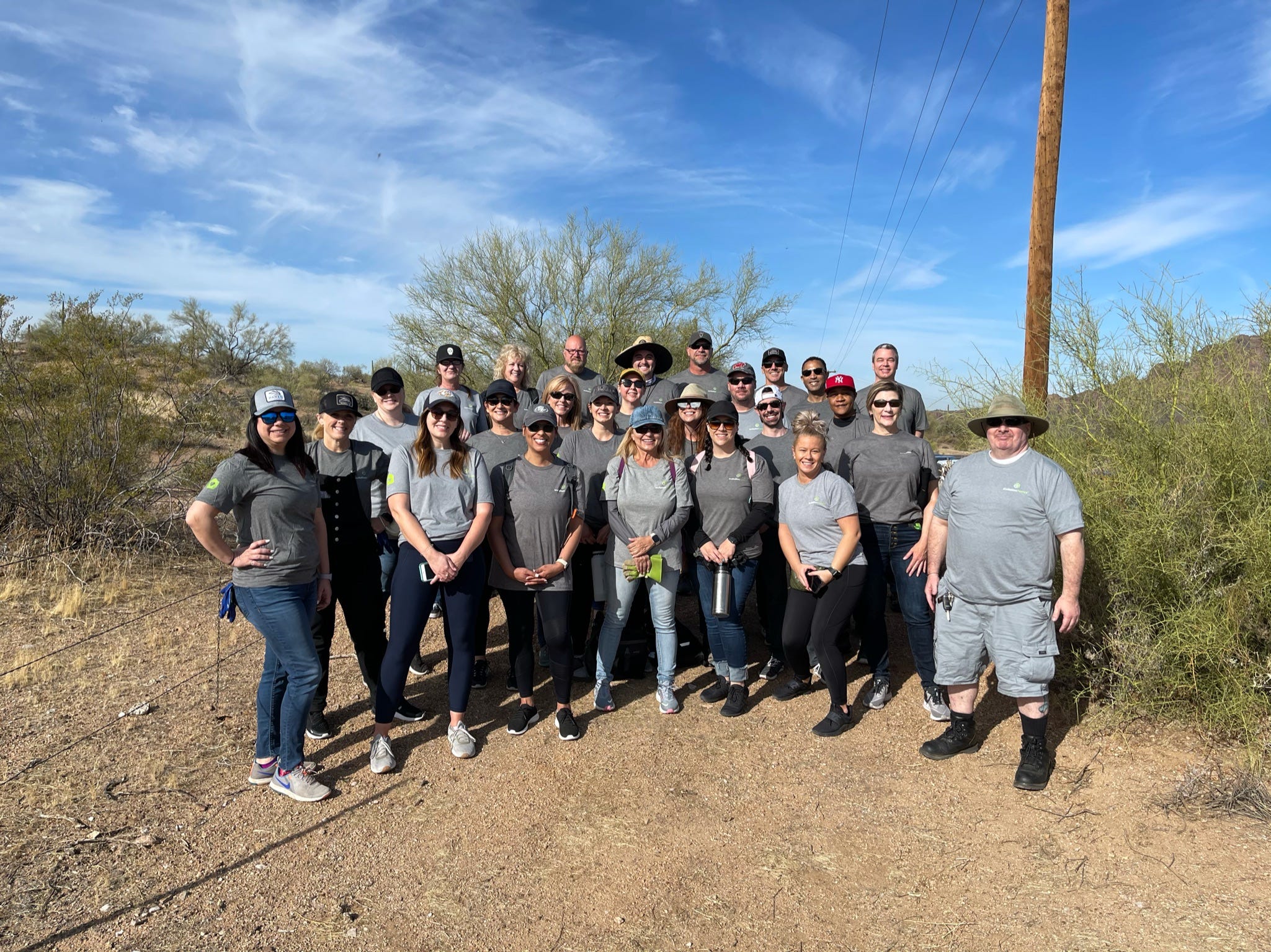 To kick off the launch of Invitation Homes’ new community partnership with Hawes Trail Alliance, a group of the company’s associates gathered in Mesa for a company volunteer day.