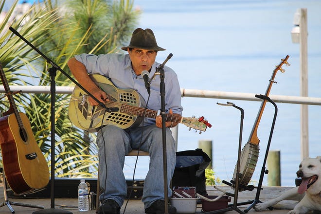 Frank Lindamood will perform at the Carrabelle Culture Crawl on Saturday, March 19, 2022.