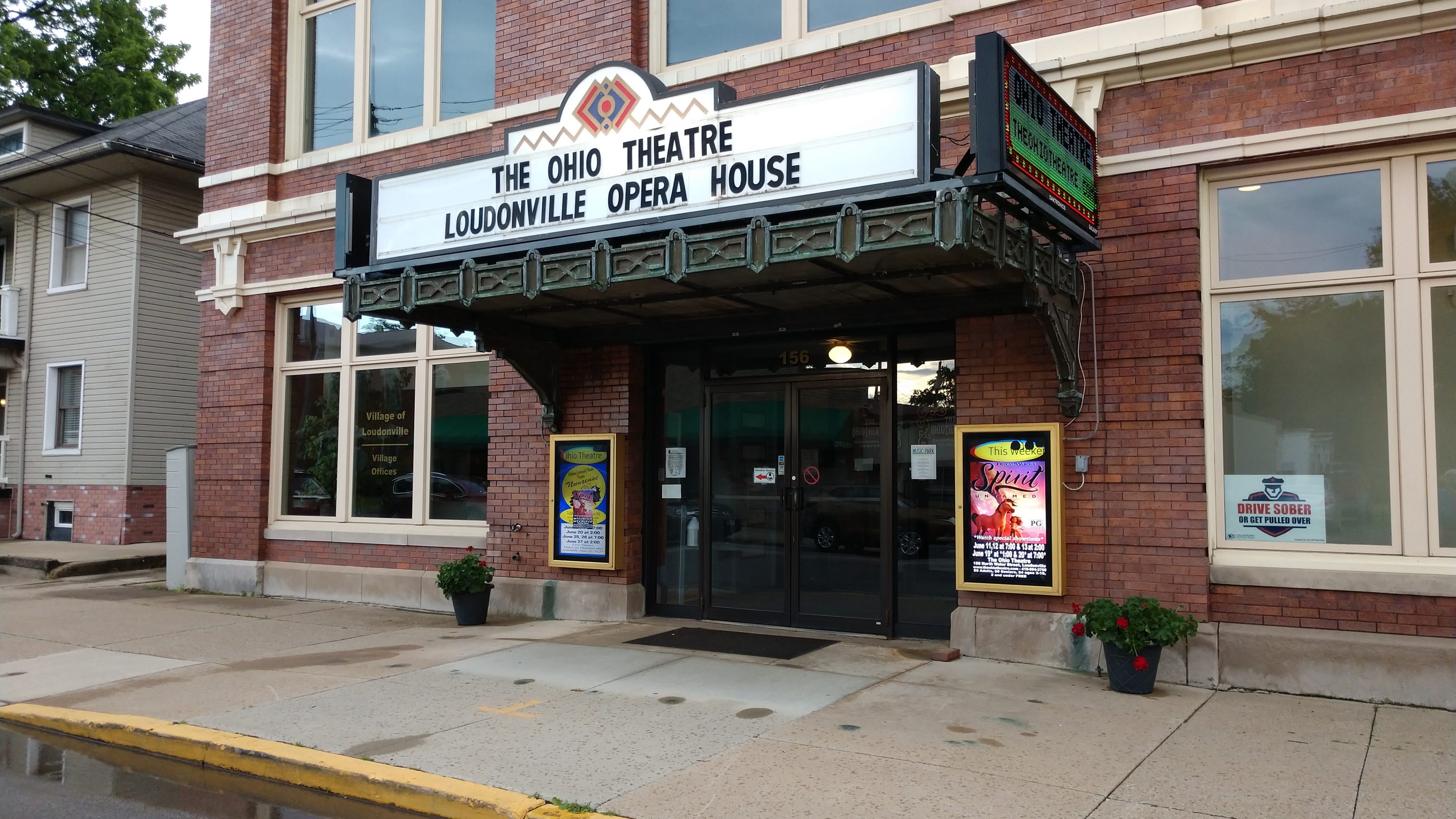 Ohio Theatre to officially reopen, sound booth expansion completed Ohio Theatre to officially reopen, sound booth expansion completed