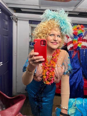The Center for Arts & Entertainment will present Bathhouse to Broadway, the music of Bette Midler, performed by Electra, Friday and Saturday, June 11 and 12, at 7 p.m. at 125 S. Main St., Hendersonville.