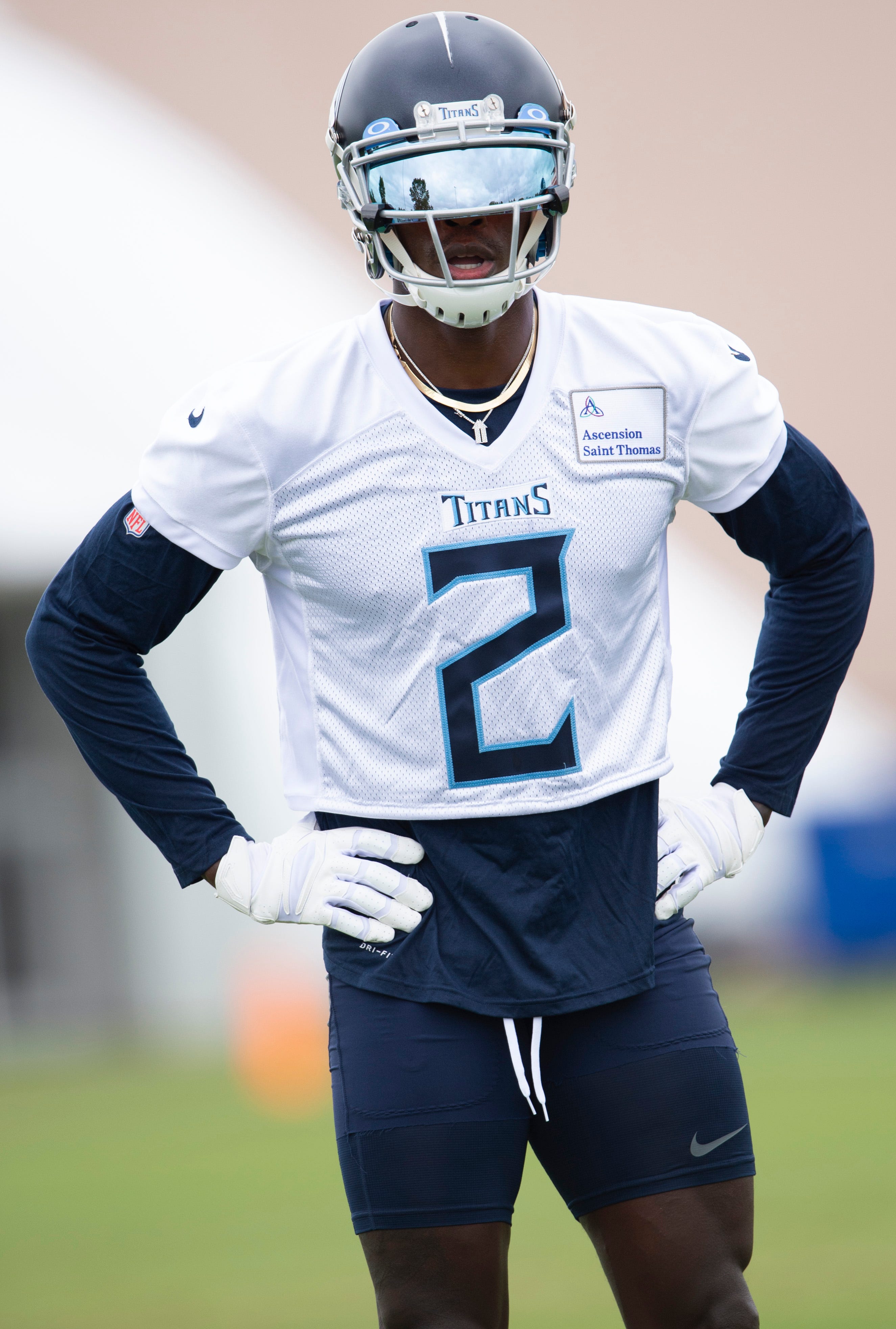Julio Jones explains why he chose to wear No. 2 for Titans