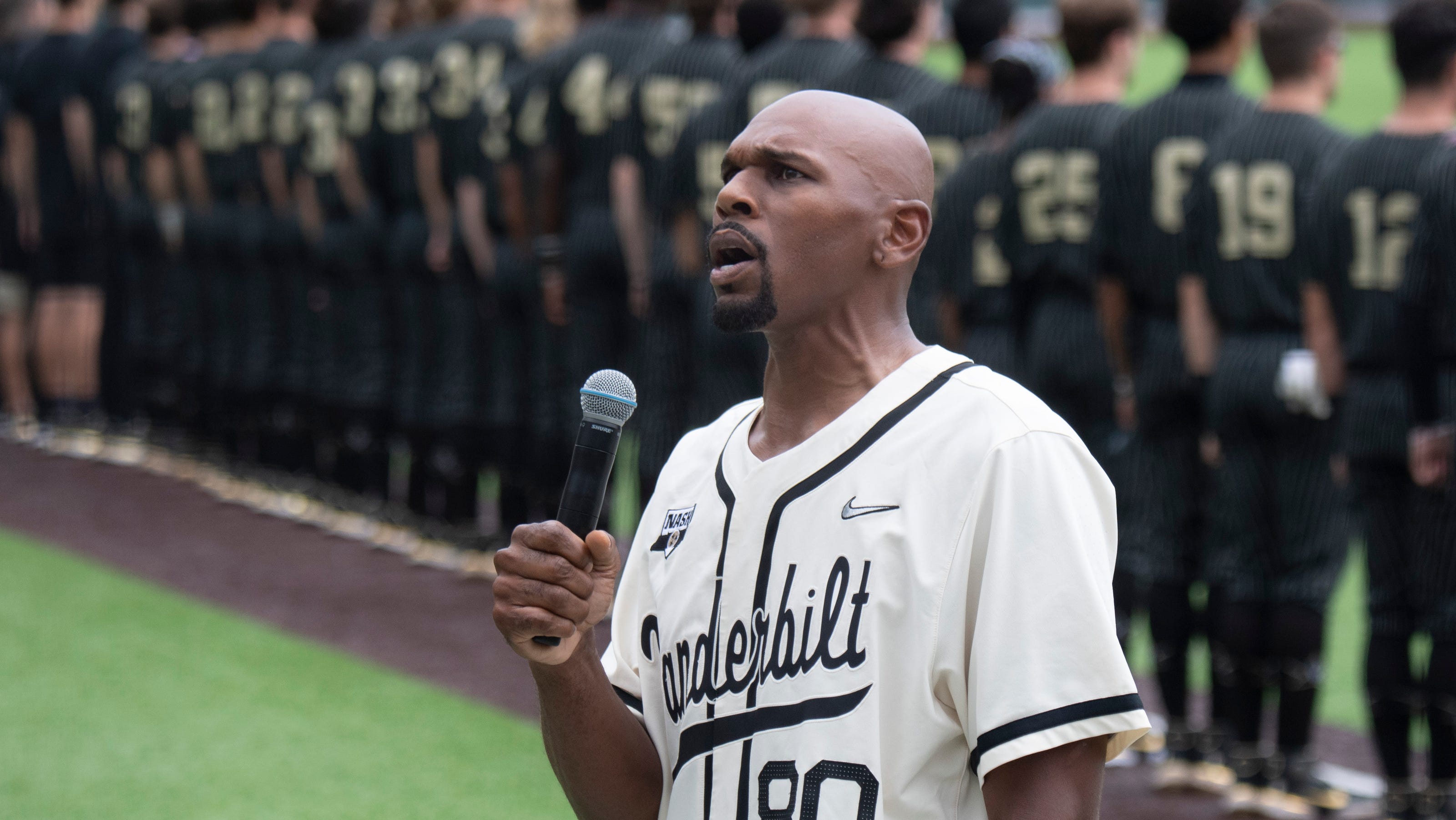 See Jerry Stackhouse sing national anthem at Vanderbilt vs. ECU baseball game