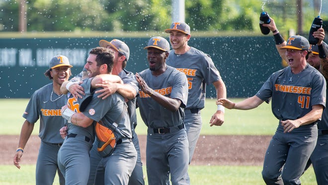 Tennessee vs. LSU baseball video highlights, score in Game 2 Super