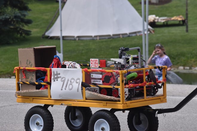Orion High School’s robotics team, All Charged Up, entered its robot, #9189, in the grand parade on Saturday, June 5, at the Andover 185th + 1 anniversary celebration. Team members demonstrated the robot’s abilities in Andover Lake Park following the parade.