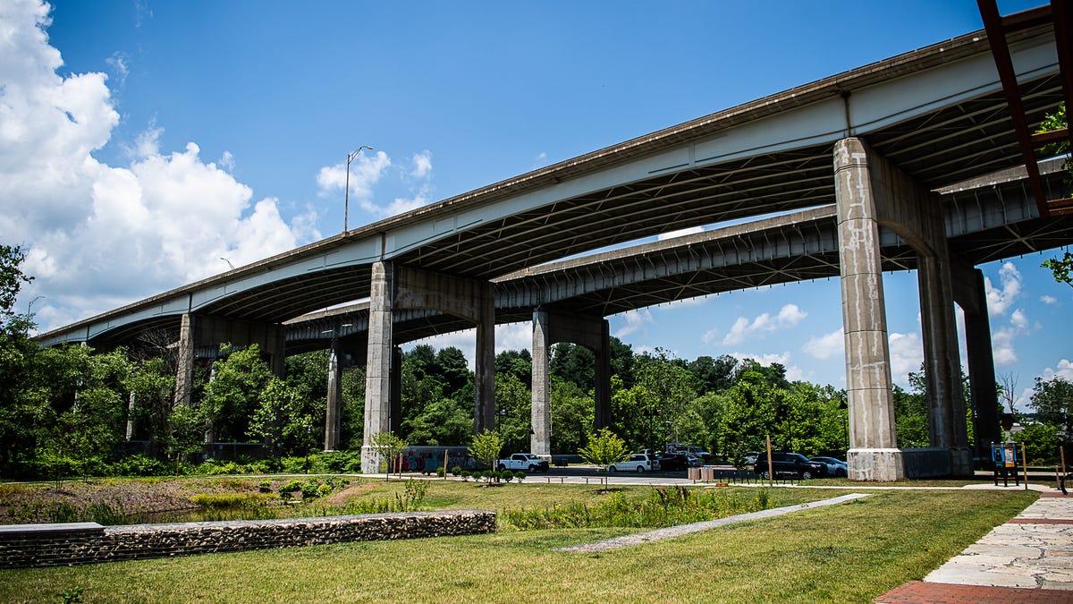 Asheville I-26 Connector contract the ‘largest’ in NC history; What about local companies?