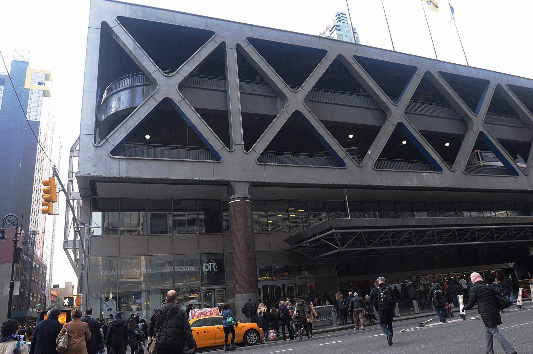 port-authority-to-repair-midtown-bus-terminal-in-new-york-city