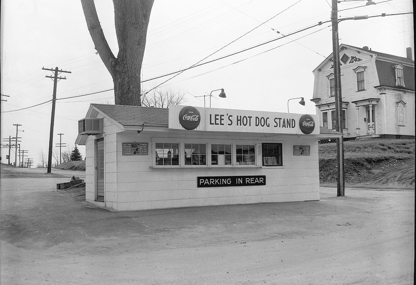 Then and Now: Lee's Hot Dog Stand has served its fans for generations