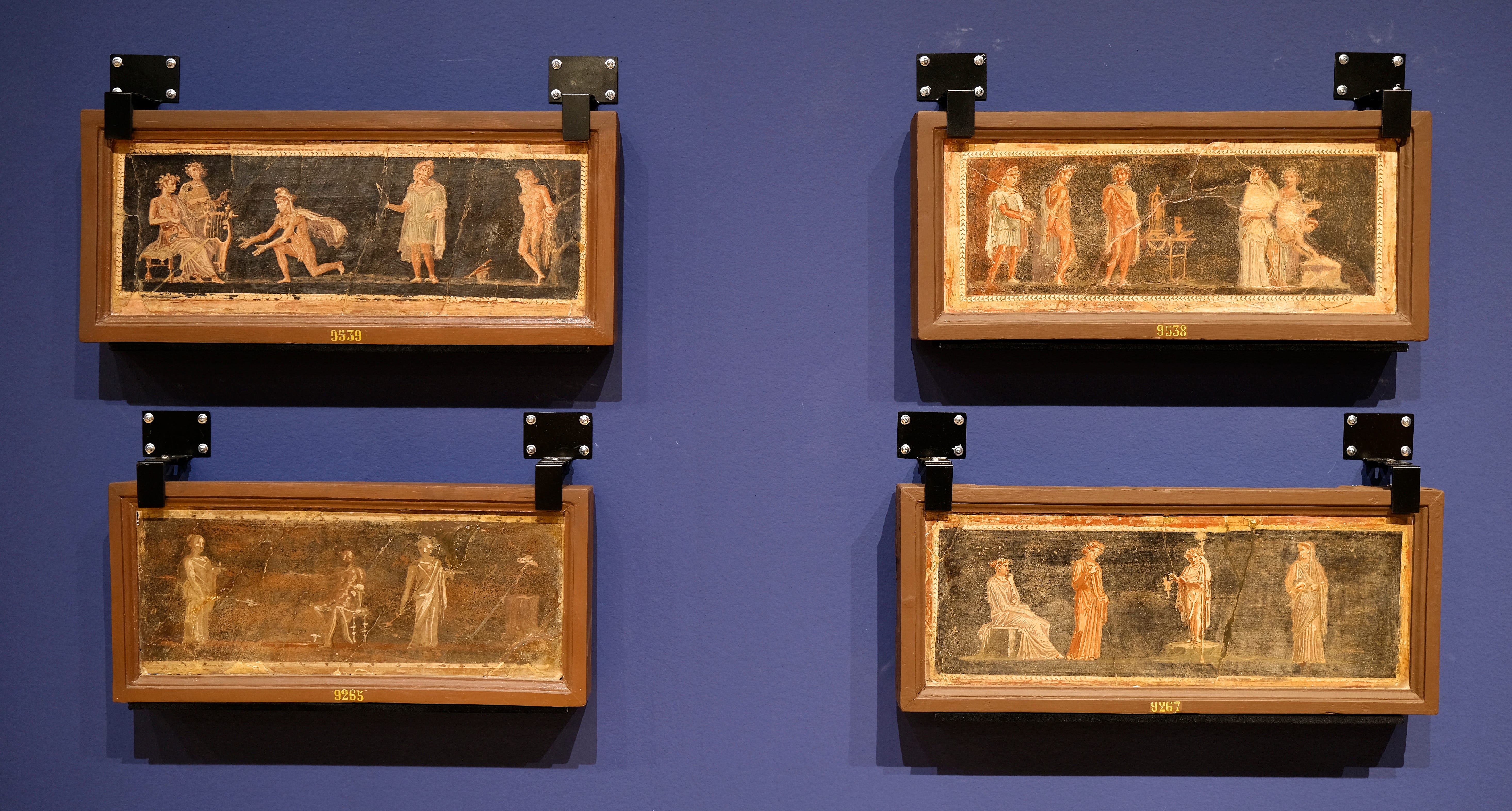 Exhibit Painters Of Pompeii Brings Rare Roman Art To Okc Museum