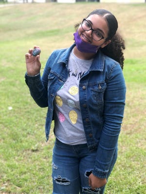 Nims seventh grader Aliya Schilb wants to spread inspiration with her painted rocks.