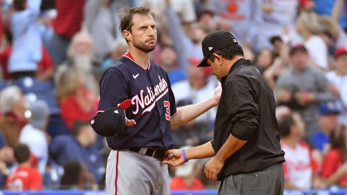 Max Scherzer has his belt checked after he pitched the first inning against the Phillies at Citizens Bank Park on Tuesday night.