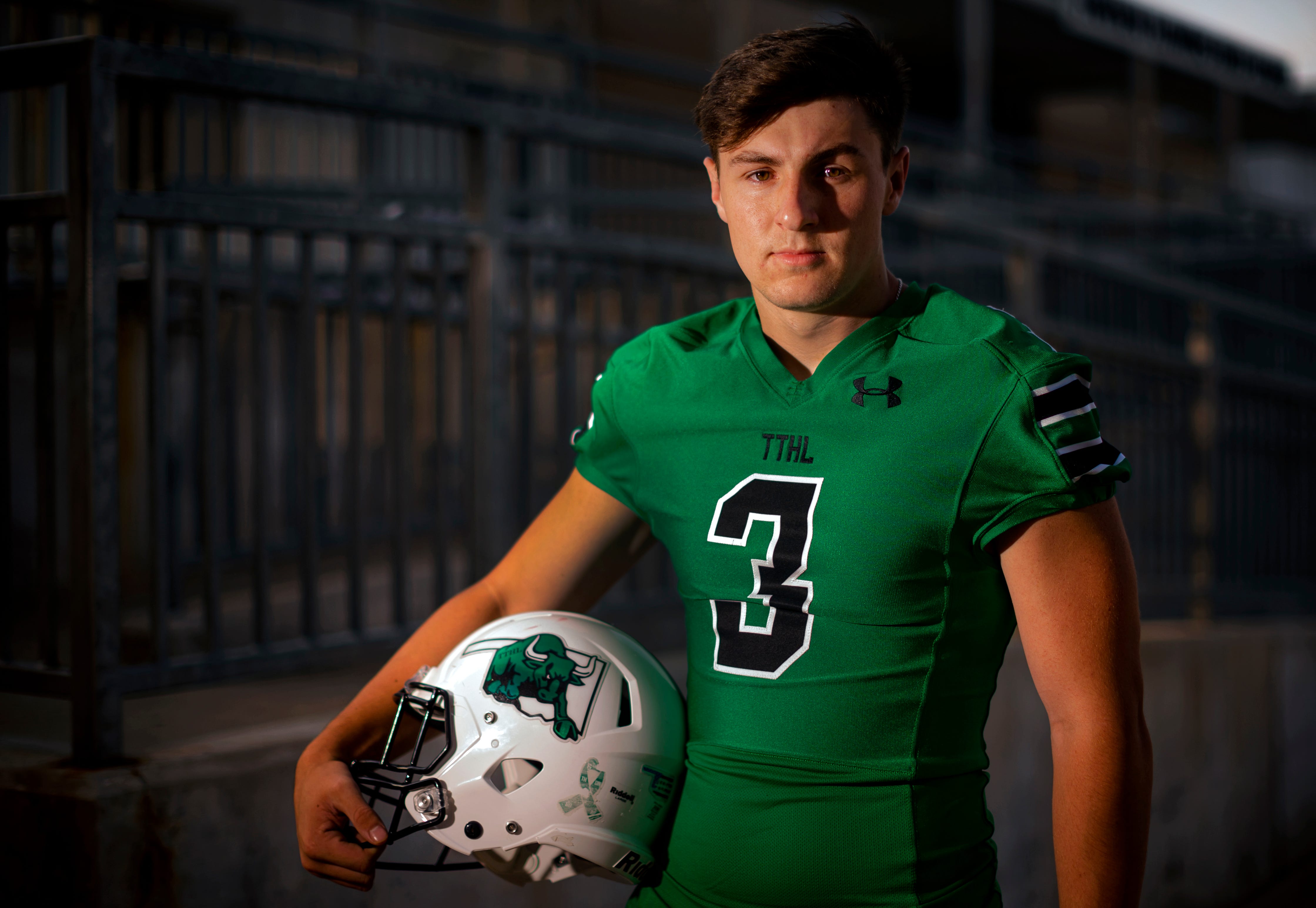 Carson May, Iowa Hawkeyes football recruit, 'always had a big arm'