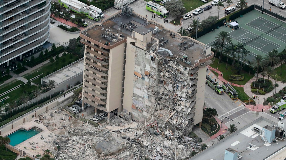 Surfside, Florida: Champlain Towers South Condo collapse | aerial photos