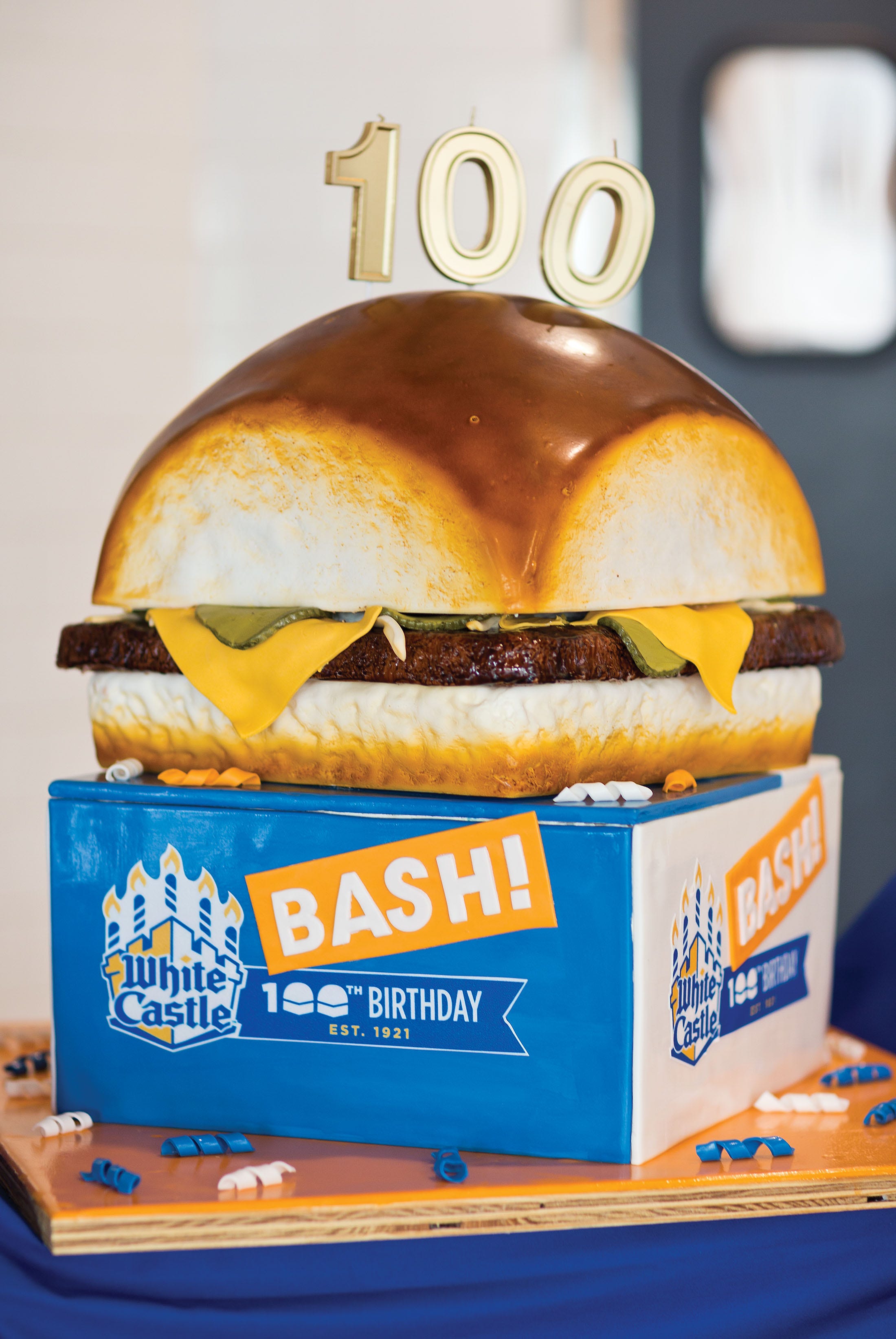 White Castle Family The Ingrams Reflects On 100 Years Of Sliders