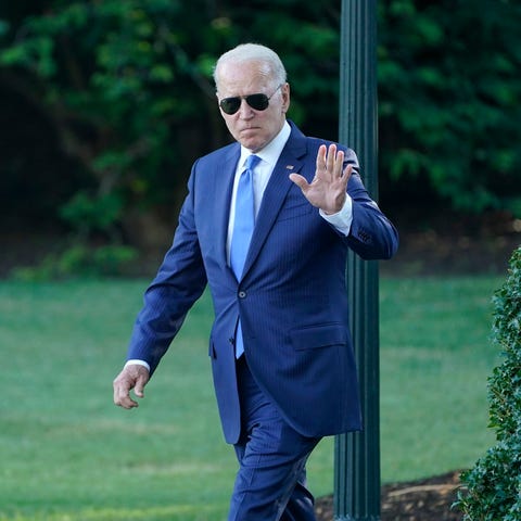 President Joe Biden walks from the West Wing to Ma