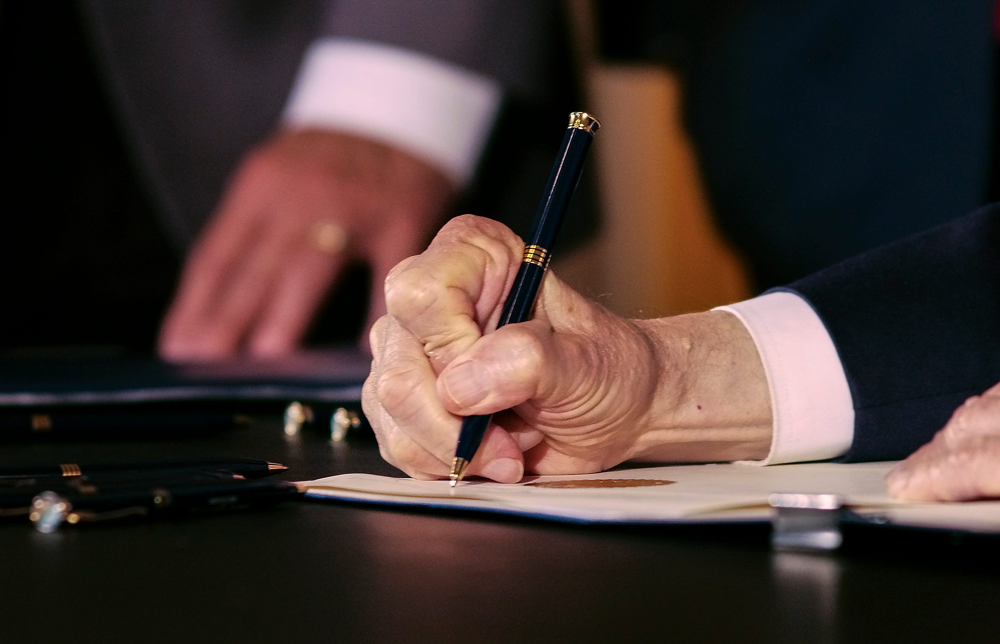 Ohio Gov. Mike DeWine signs law legalizing permit-less firearm carry