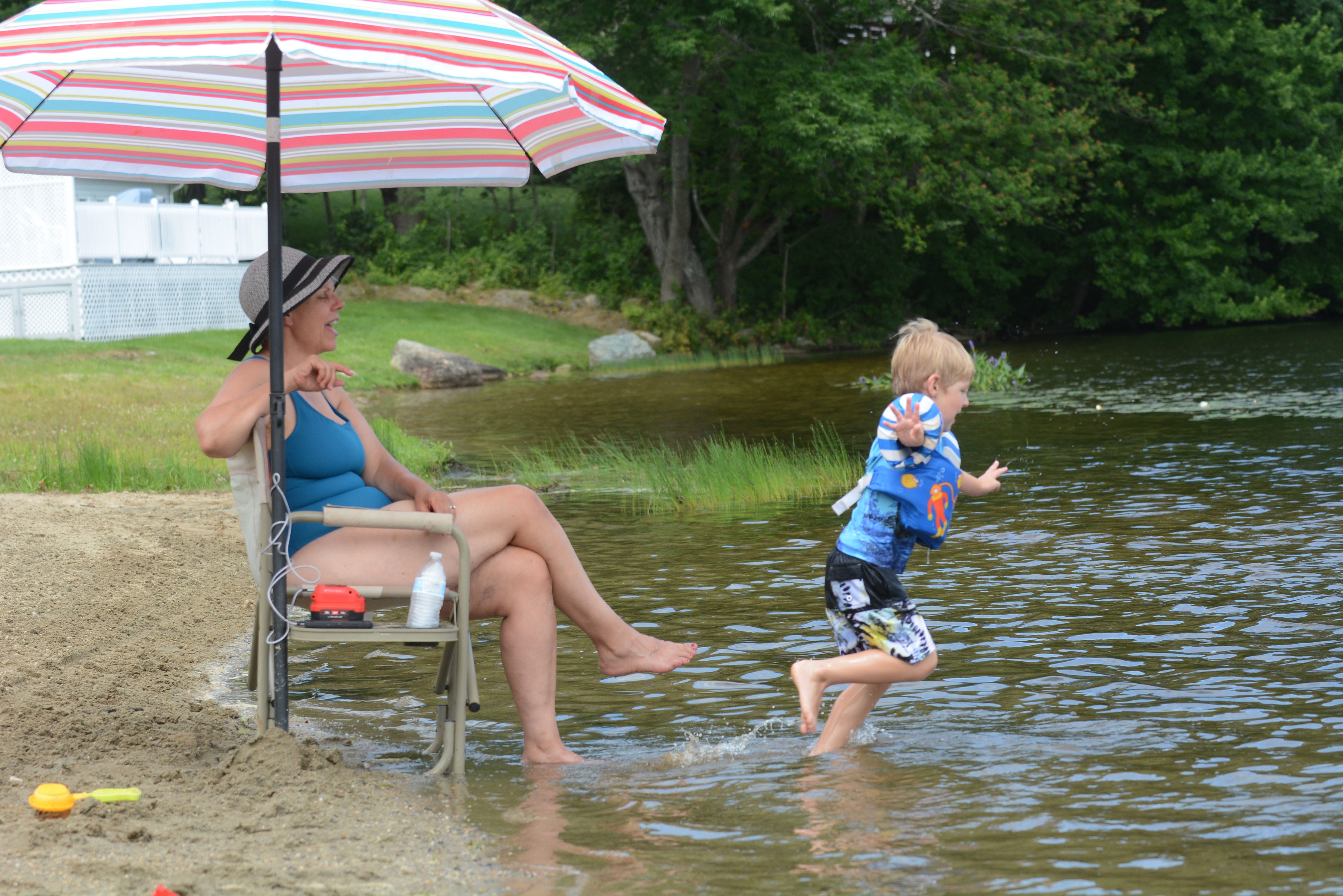 Officials hope to bring lifeguards back to Moosup Pond Beach