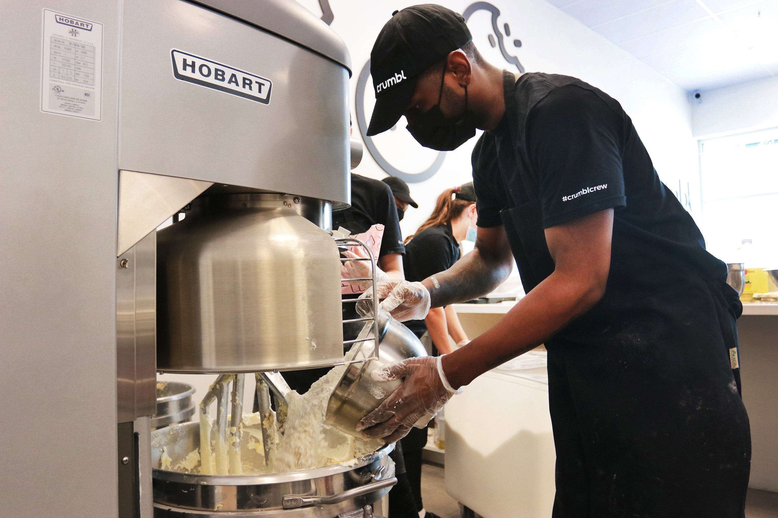 Crumbl Cookies bringing freshly made gourmet cookies to Jacksonville