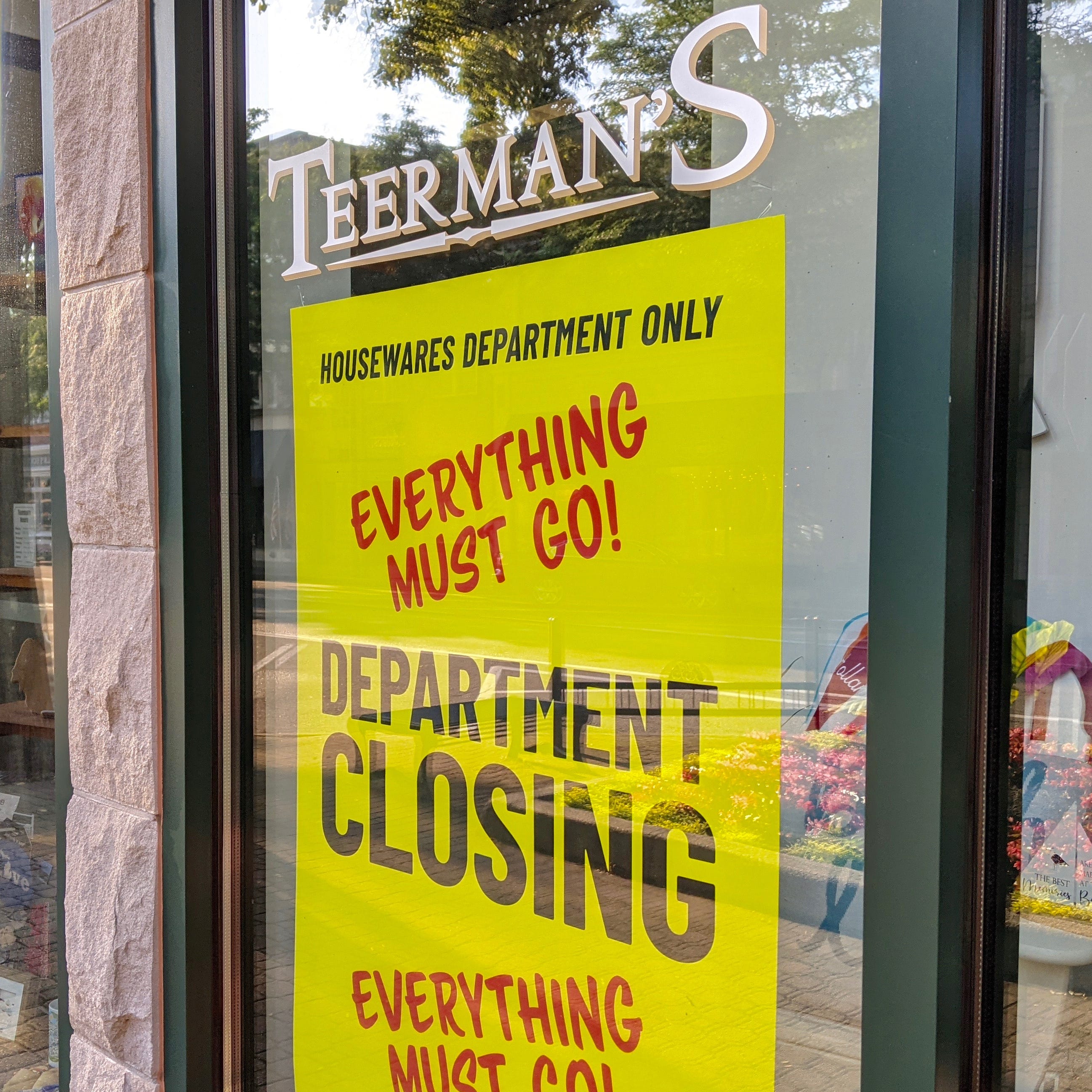Nelis&#39; Dutch Village to open storefront on Eighth Street