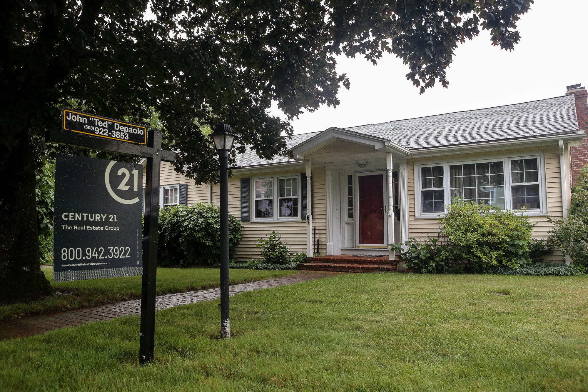 Single-family home sales took a pause in Massachusetts last month