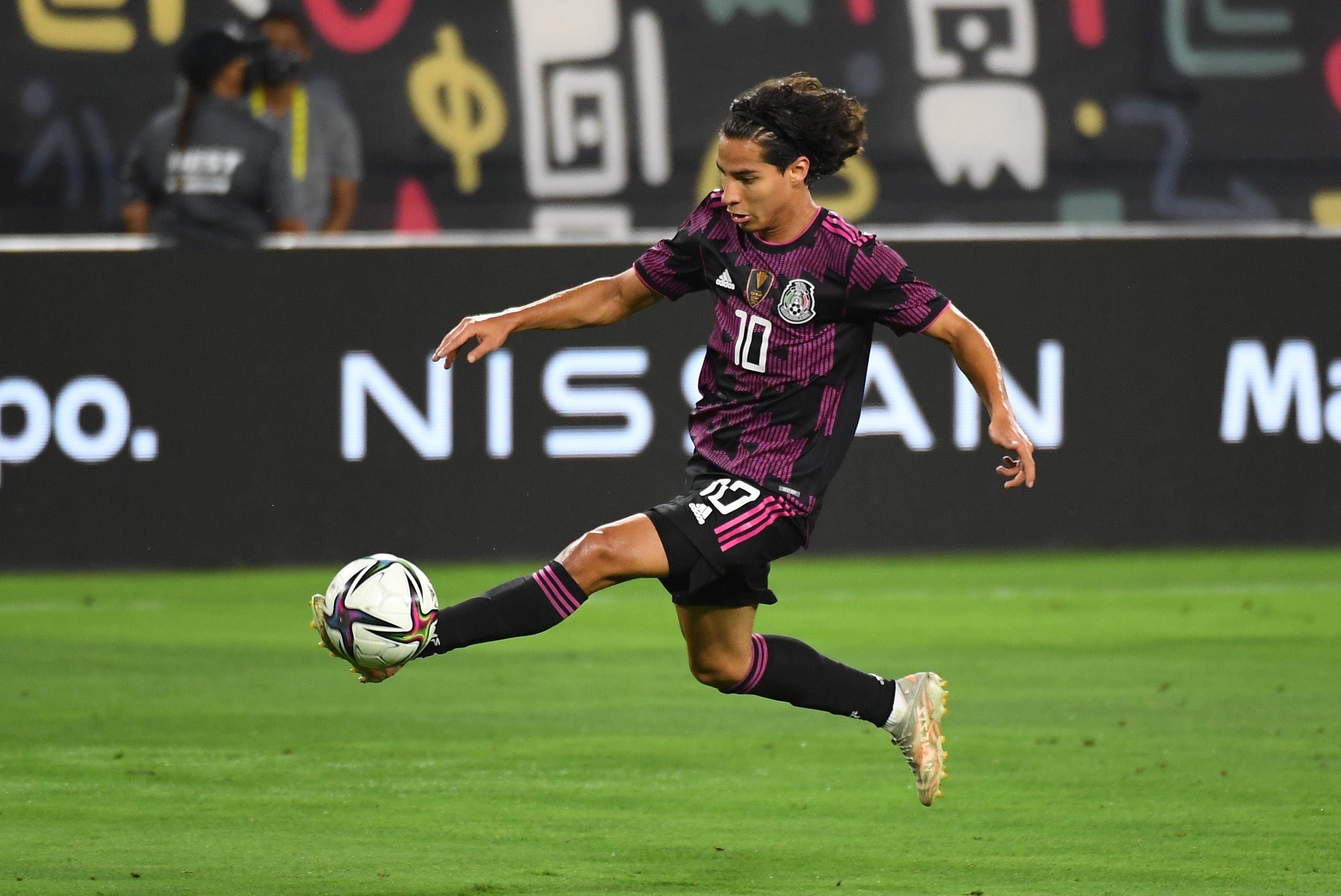 2021 Olympics men's soccer: Teams, schedule, players to watch