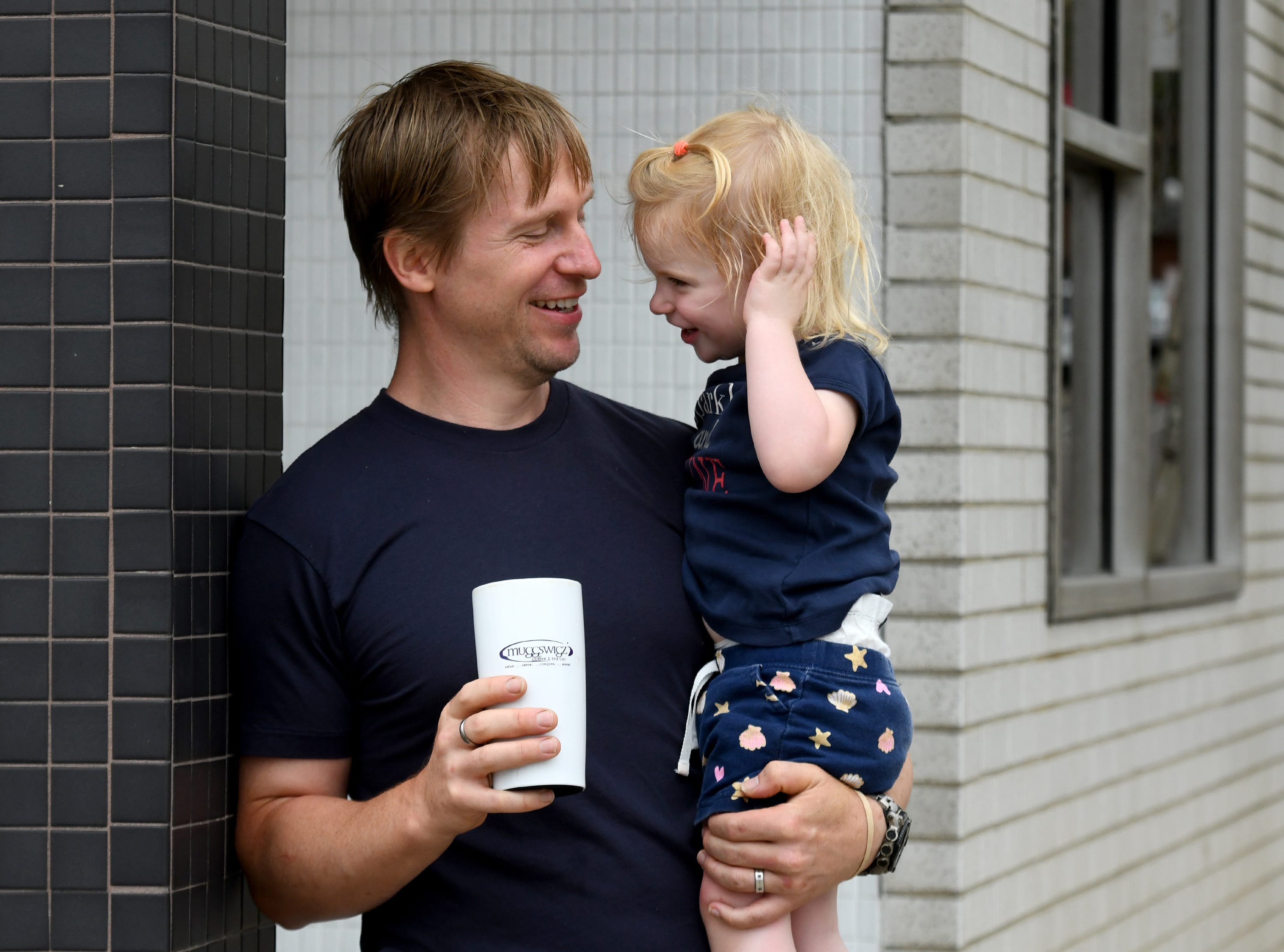 Local Legislator Seeks Equal Parenting To Be Ohio S Default Arrangment