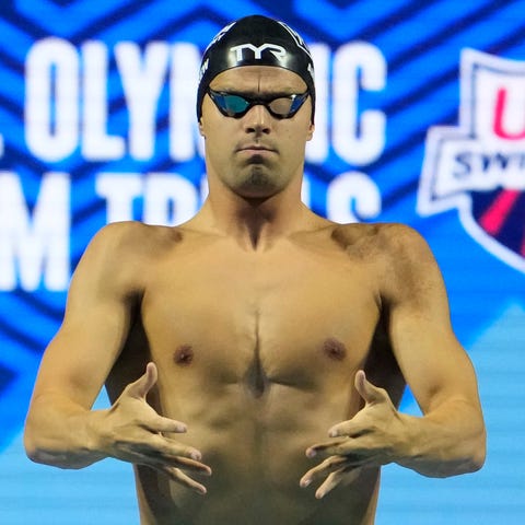 Michael Andrew prepares for the men's 100-meter br