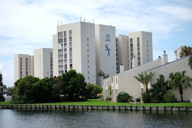 Members of Shoreline Towers condominium board have learned that previous board members had agreed to use all the association's reserve funds to help pay for some $20 million in repairs to the complex in Destin.
