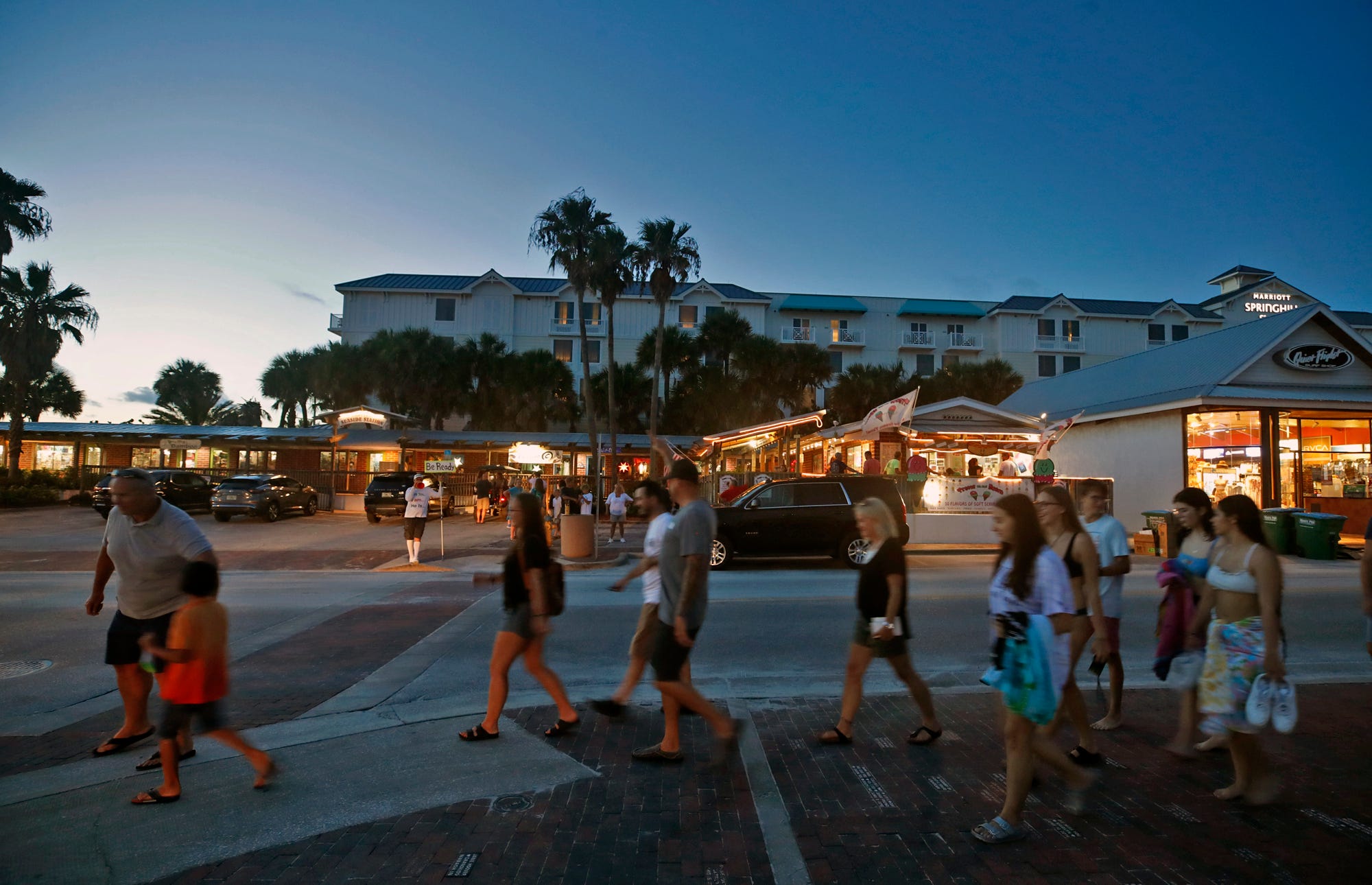 Flagler Avenue Nightlife A Success Despite Parking Problems