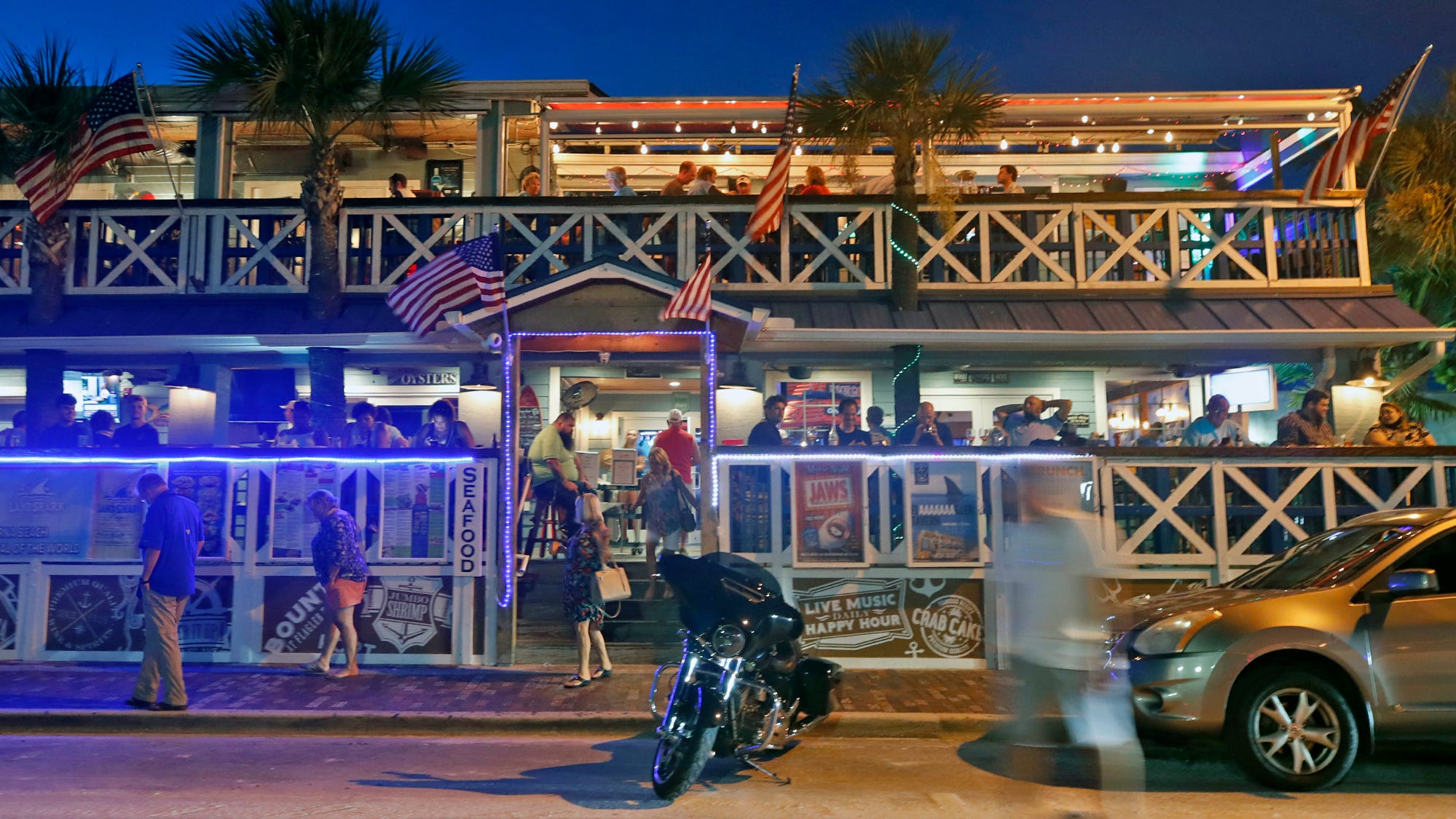 Flagler Avenue Nightlife A Success Despite Parking Problems Flagler Avenue Nightlife A Success Despite Parking Problems