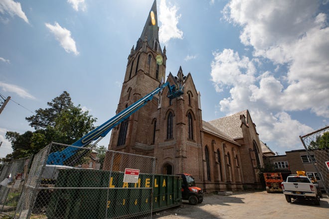 Newburgh youth method to give design, nursing instruction Newburgh youth method to give design, nursing instruction