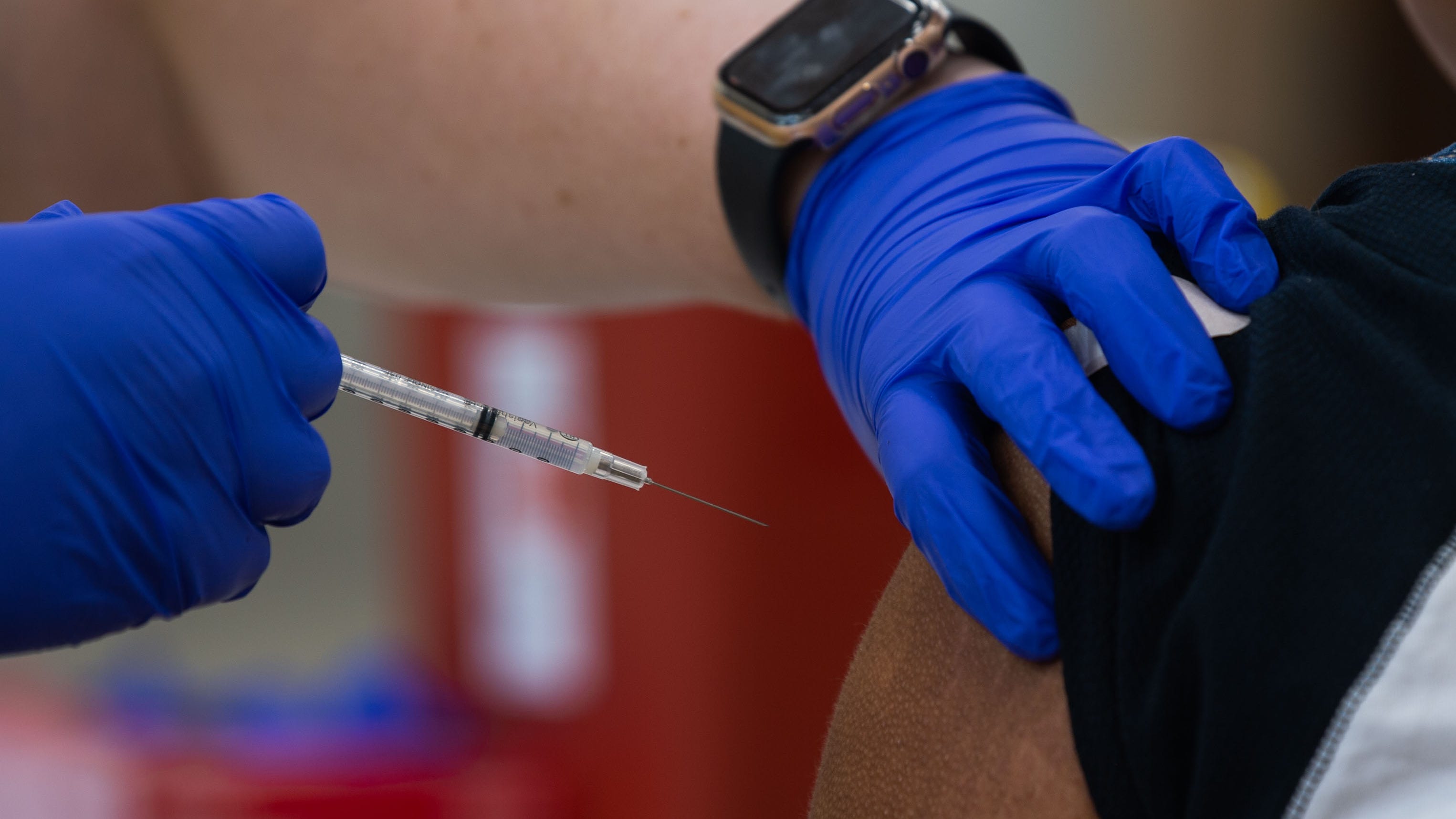 COVID-19 booster shots: CDC approval, protection against omicron