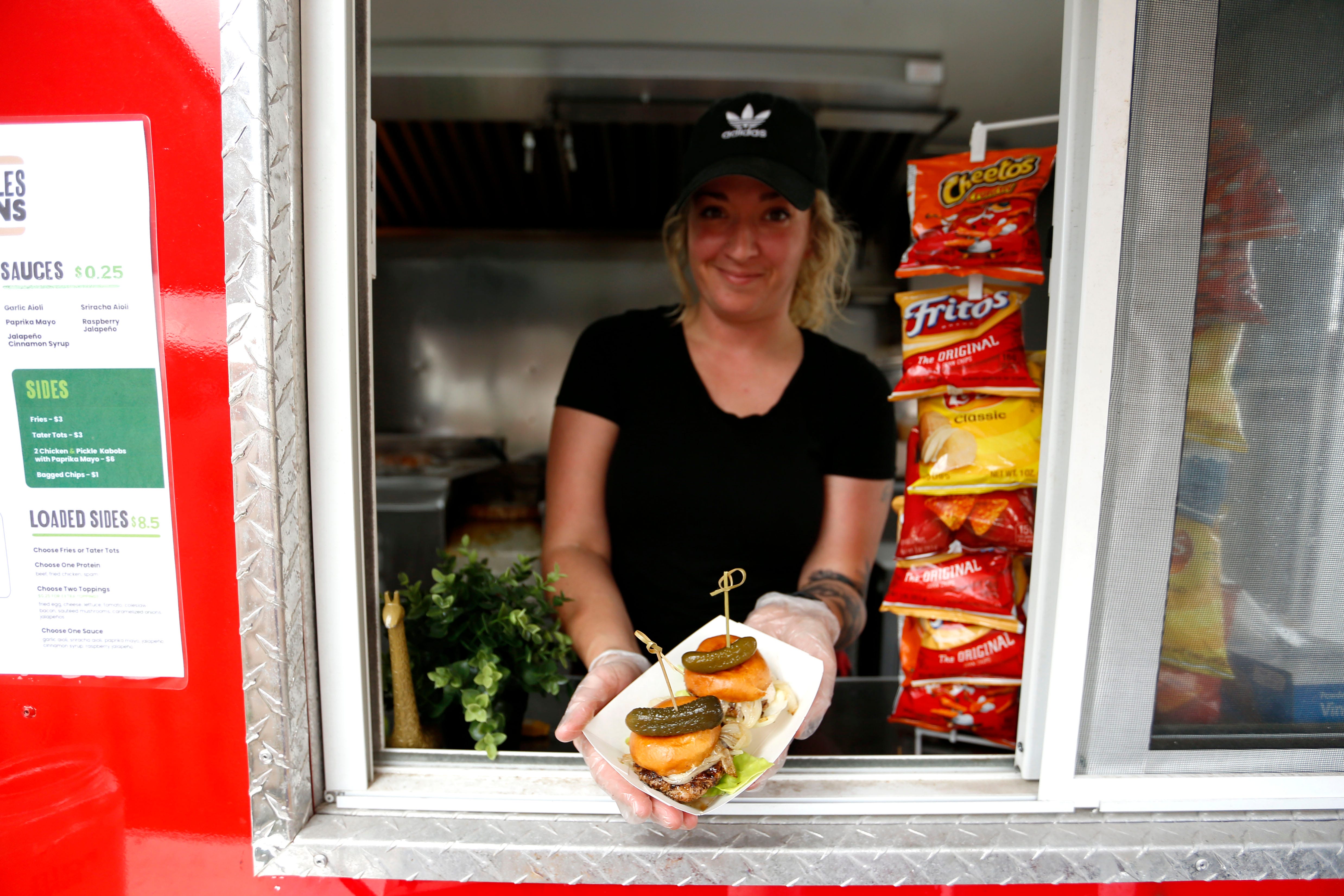 Springfield food trucks: Pickles & Buns food truck gaining popularity