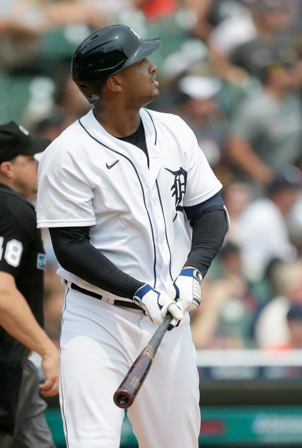 Tigers' Jonathan Schoop has signed an extension with Detroit.