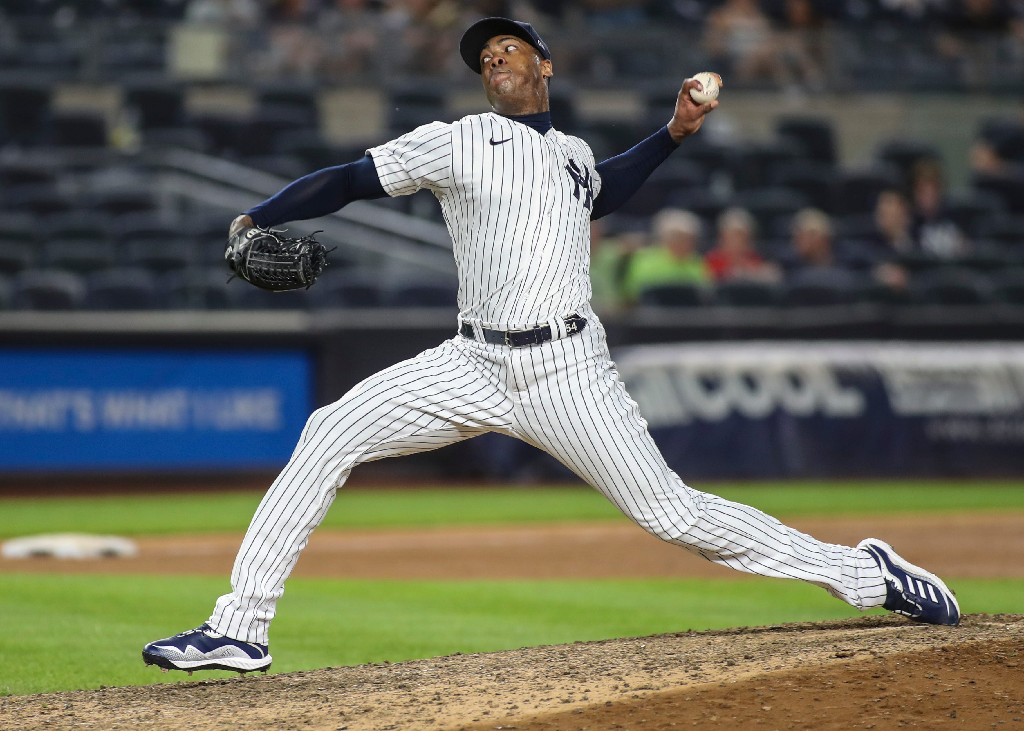 yankees rookie pitcher