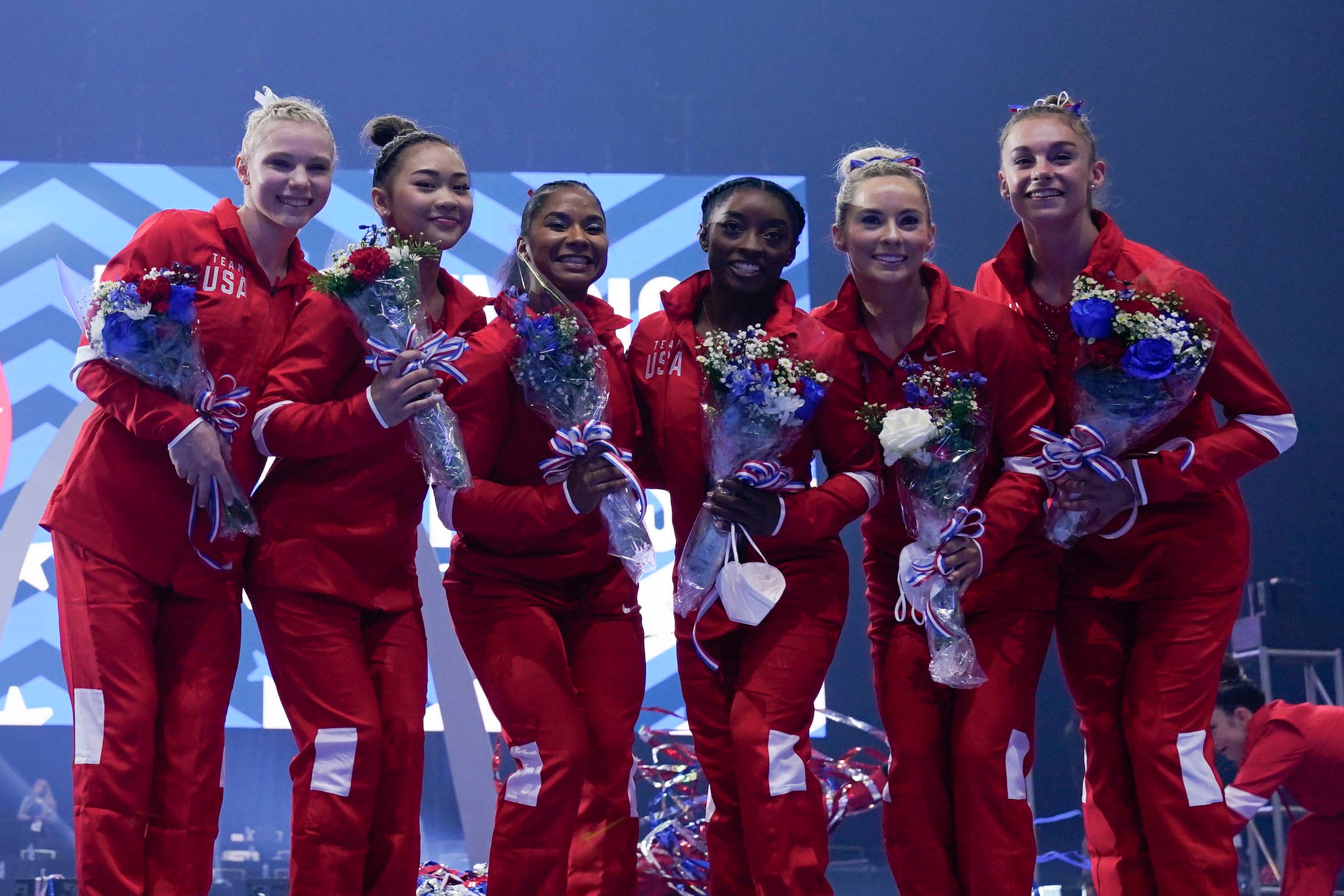 Meet The Us Women S Gymnasts Amazing Images Of Simone Biles Others