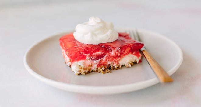 Strawberry Pretzel Salad