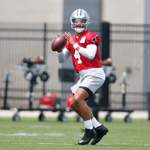Cowboys quarterback Dak Prescott signed a four-yea