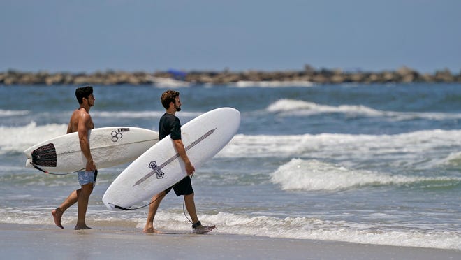 Florida Shark Attack Capital Sees 10th Bite Georgia Surfer 16 Bit