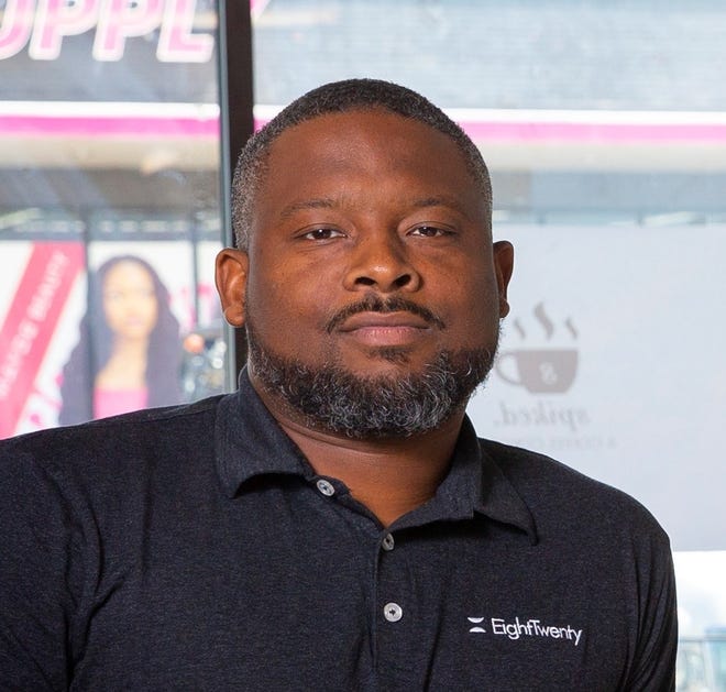 Sandino Thompson is co-founder of EightTwenty and vice president of public strategies.