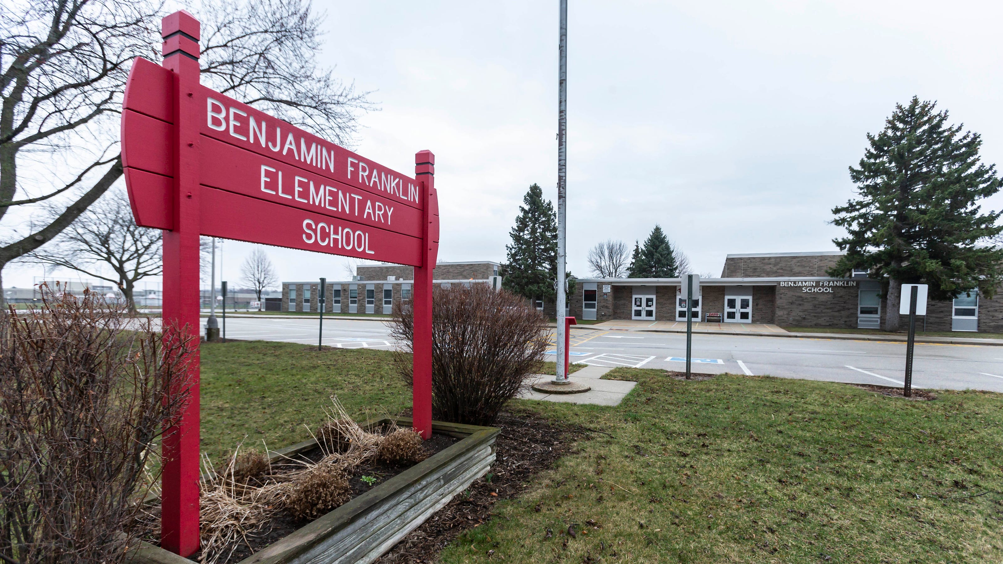 menomonee-falls-ben-franklin-elementary-school-sees-outbreak-of-covid-19