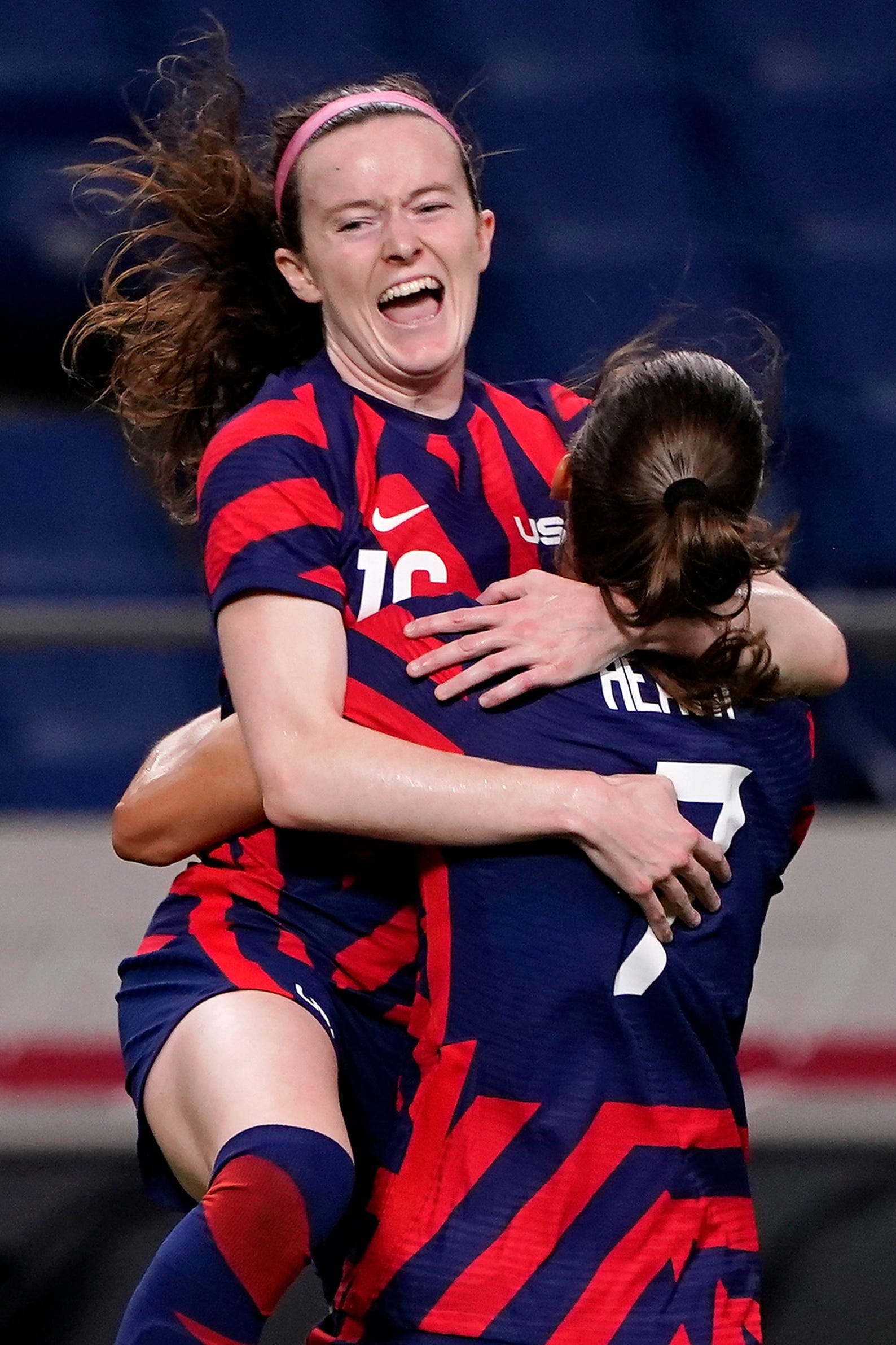 Us Women S National Soccer Team Comes Back To Beat New Zealand