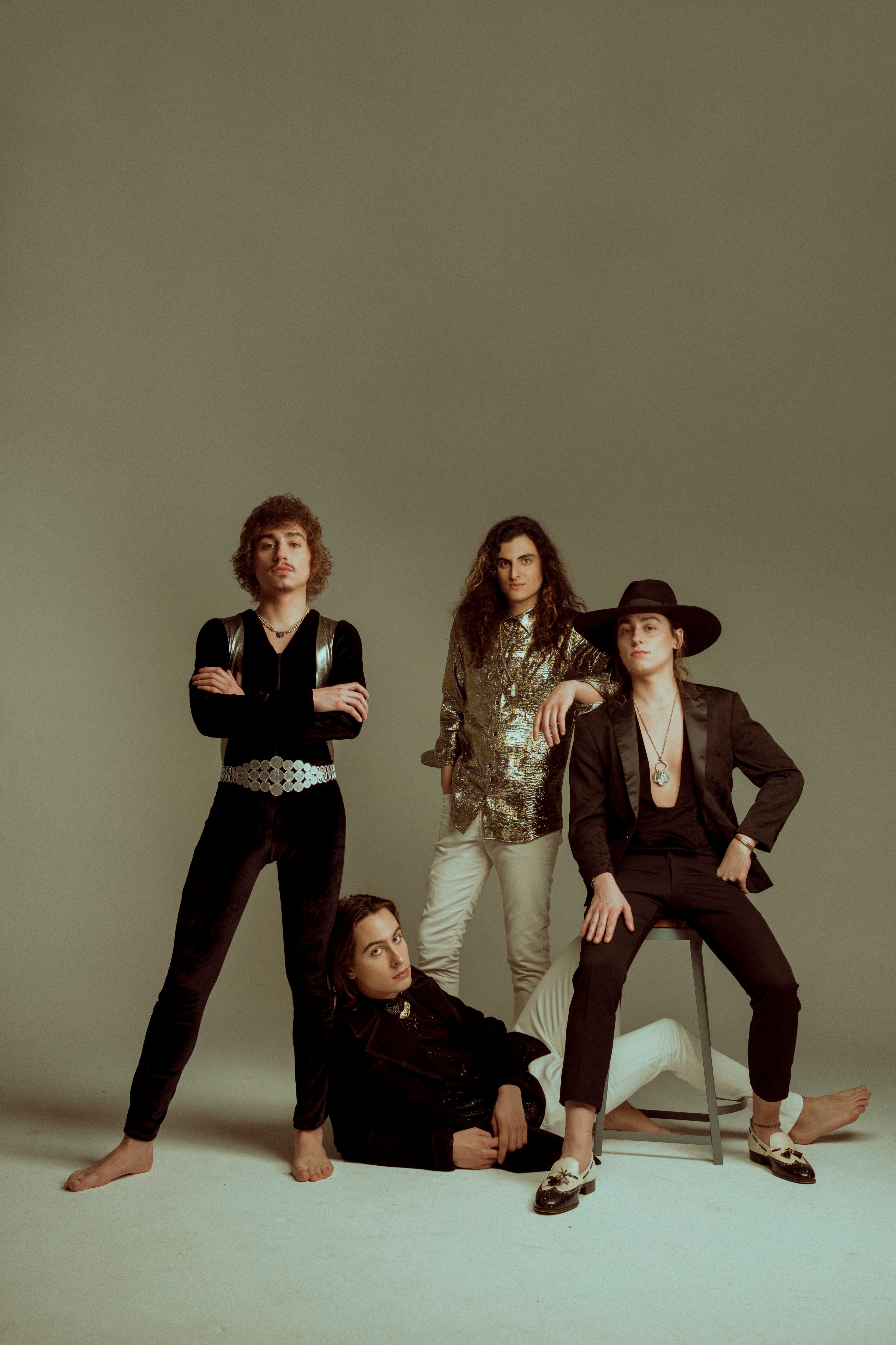 Greta Van Fleet Embrace New Home Nashville Prepare For 21 Tour Start