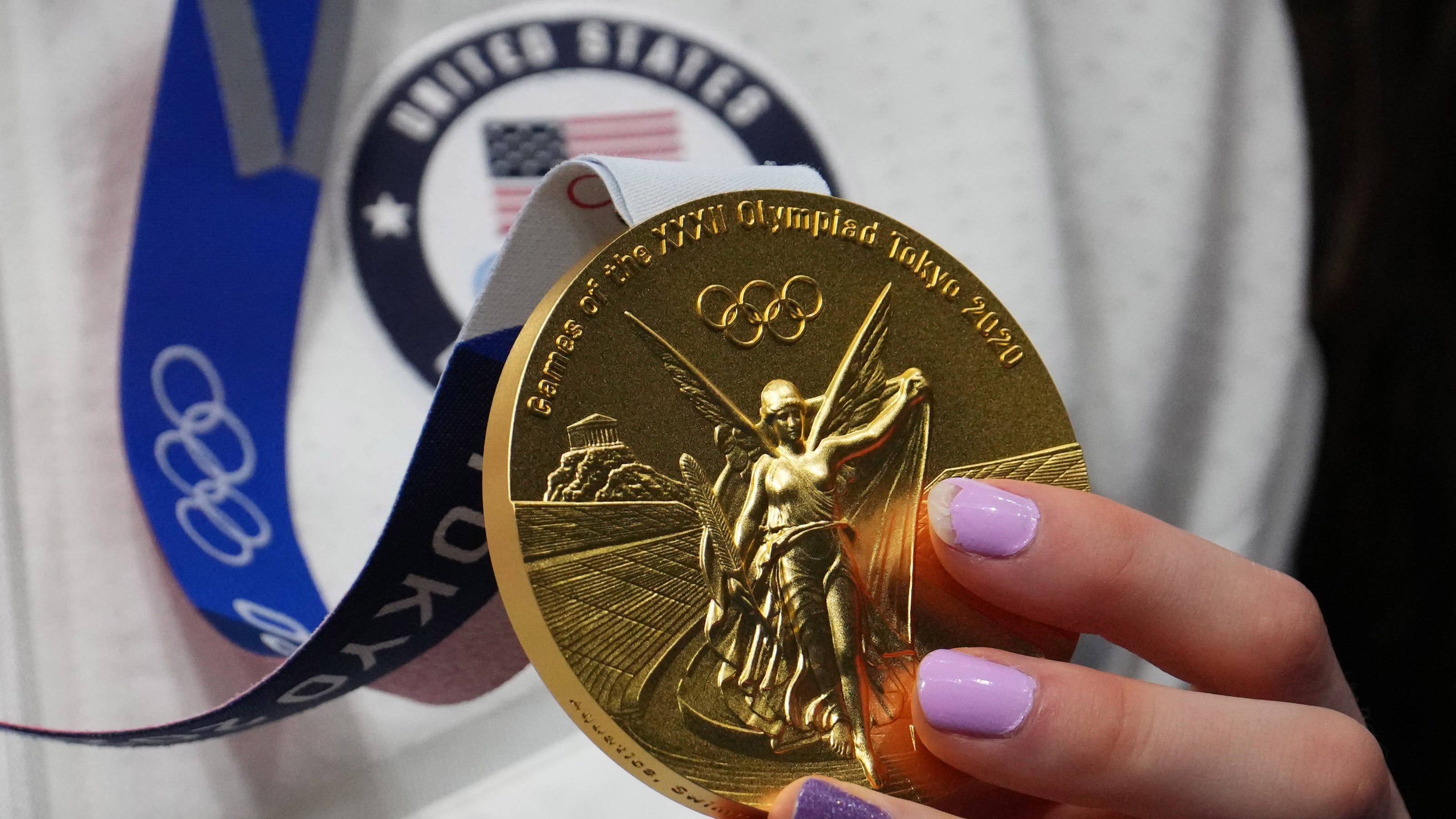 Tokyo olympic medal