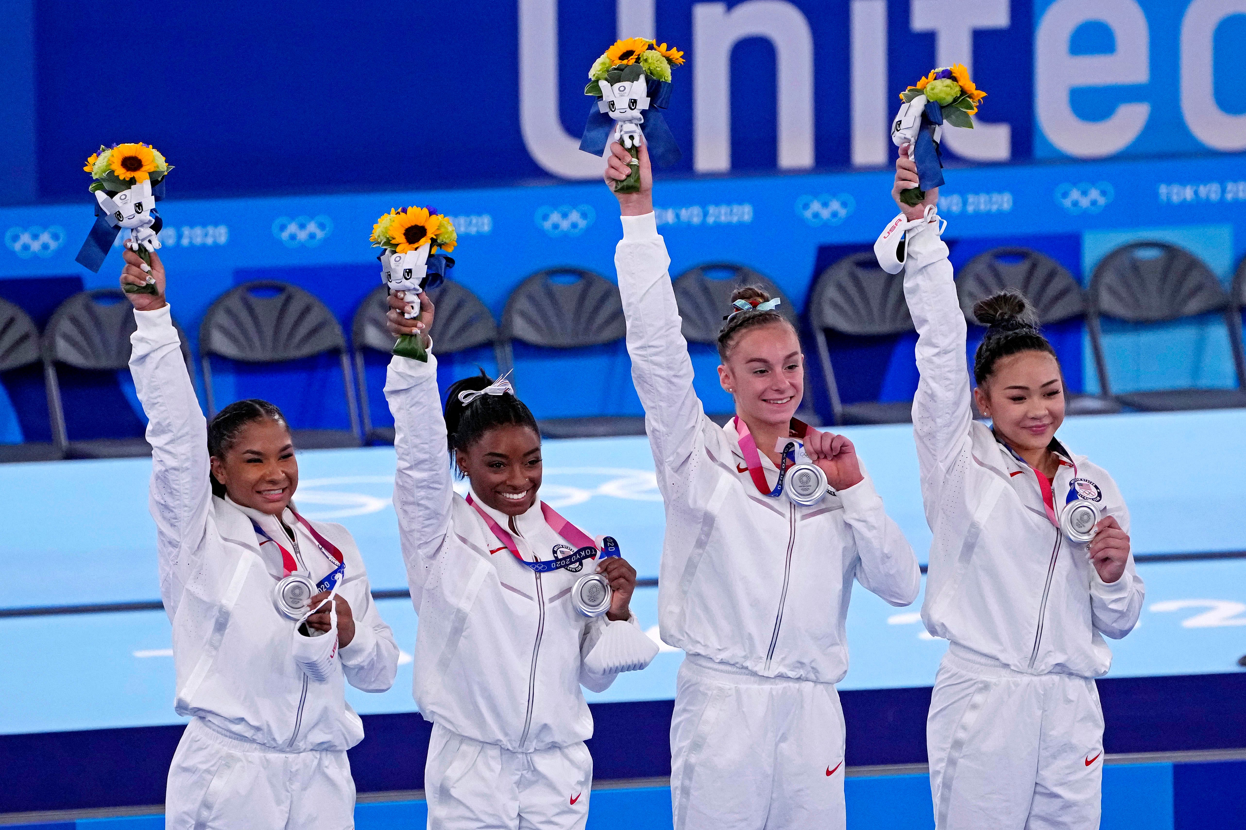 Us Women Win Olympics Gymnastics Silver After Biles Medical Issue