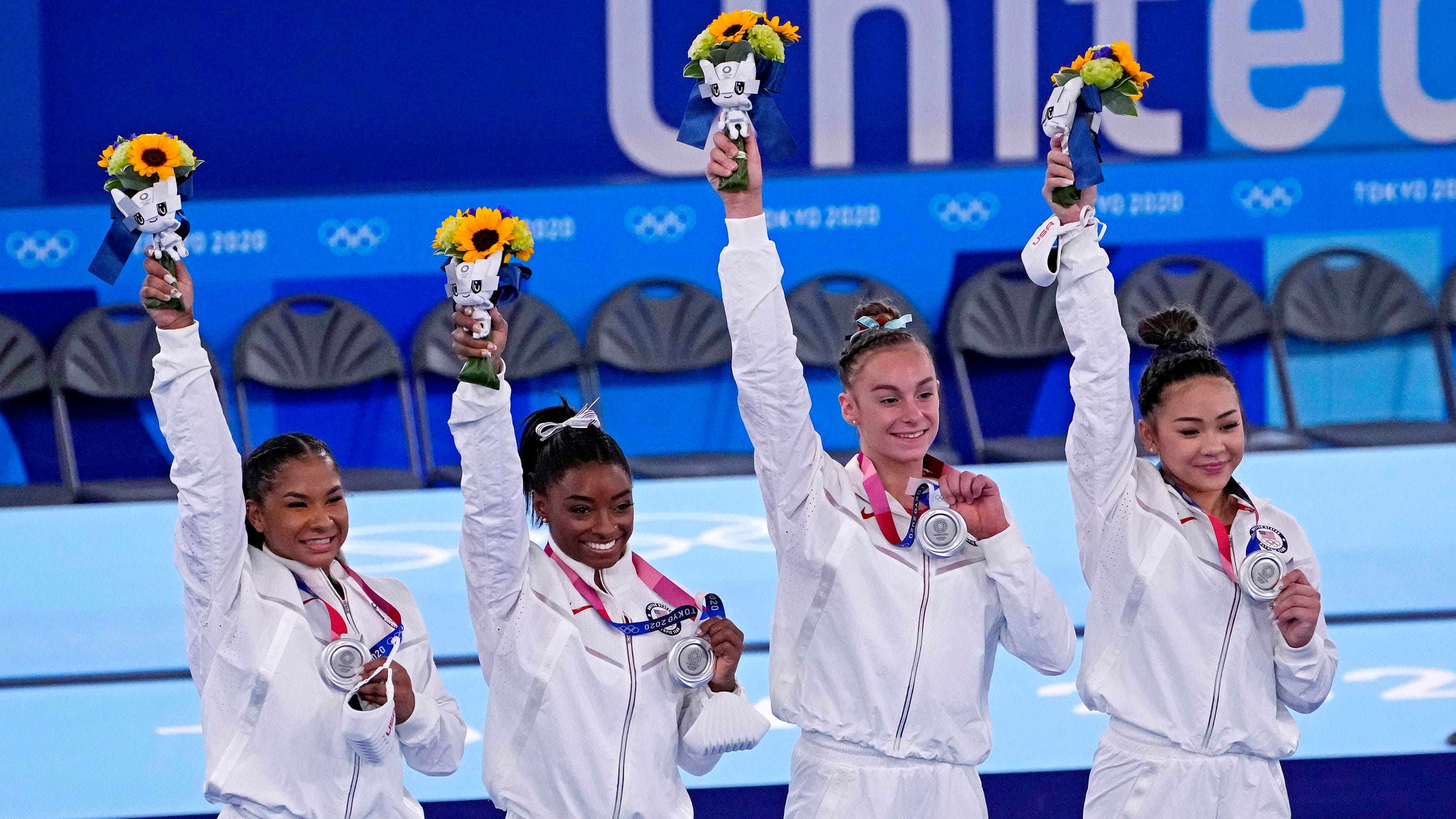 Us Women Win Olympics Gymnastics Silver After Biles Medical Issue Us Women Win Olympics Gymnastics Silver After Biles Medical Issue