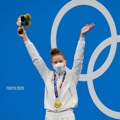 Lydia Jacoby (USA) on the podium with her gold med