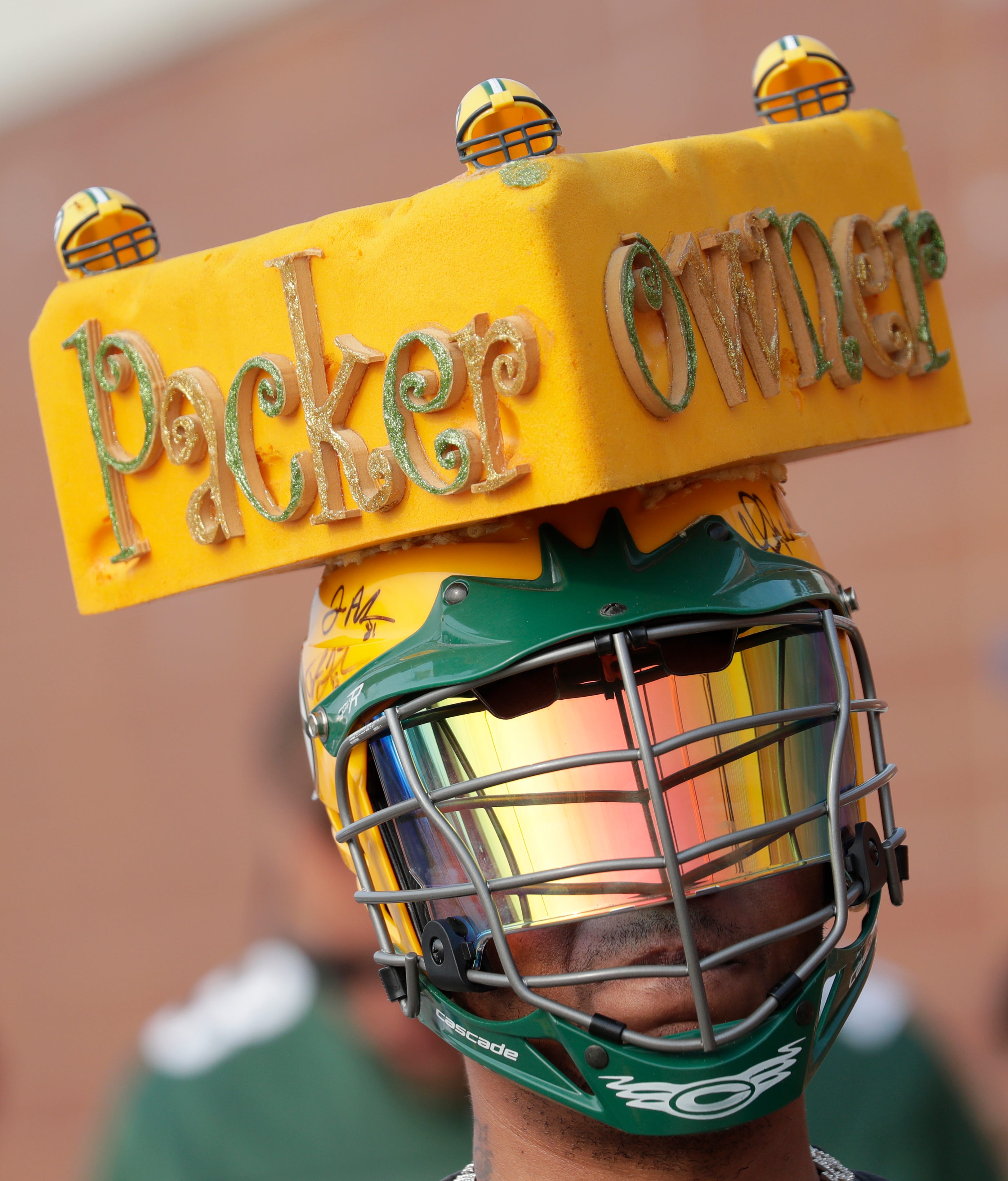 Packers nominate four directors for vote at shareholders meeting